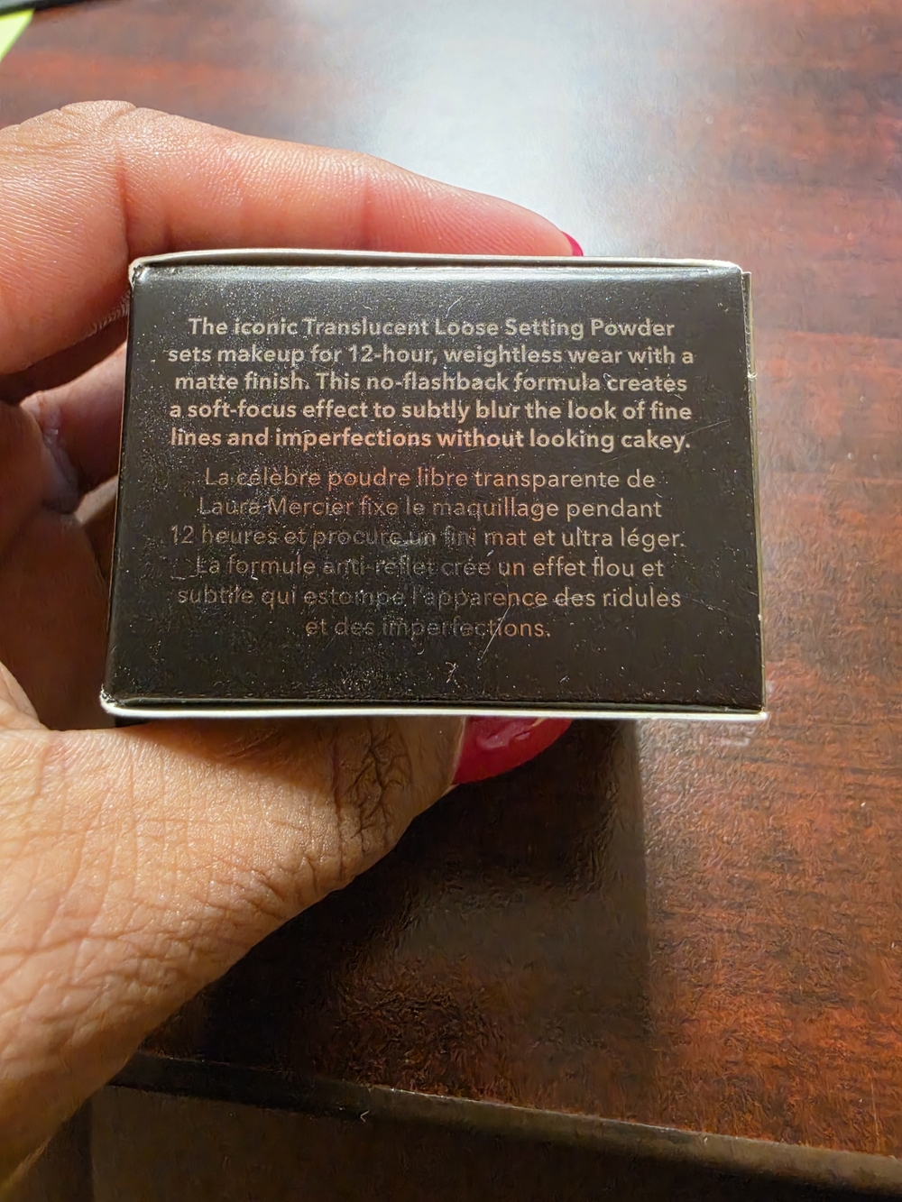 Translucent Loose Setting Powder - Medium Deep - Picture 5 of 6